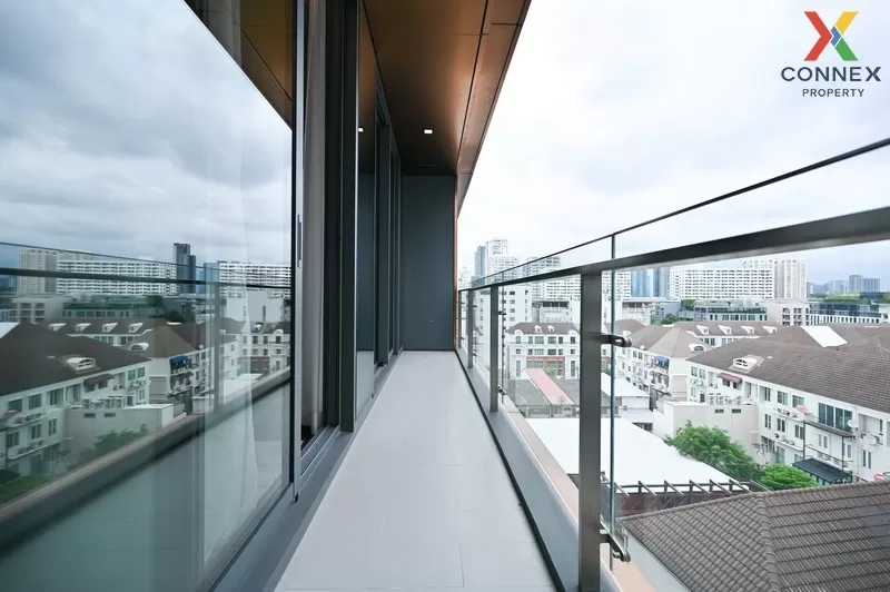 FOR RENT condo , Khun By Yoo , high floor , BTS-Thong Lo , Khlong FOR RENT condo , Khun By Yoo , high floor , BTS-Thong Lo , Khlong